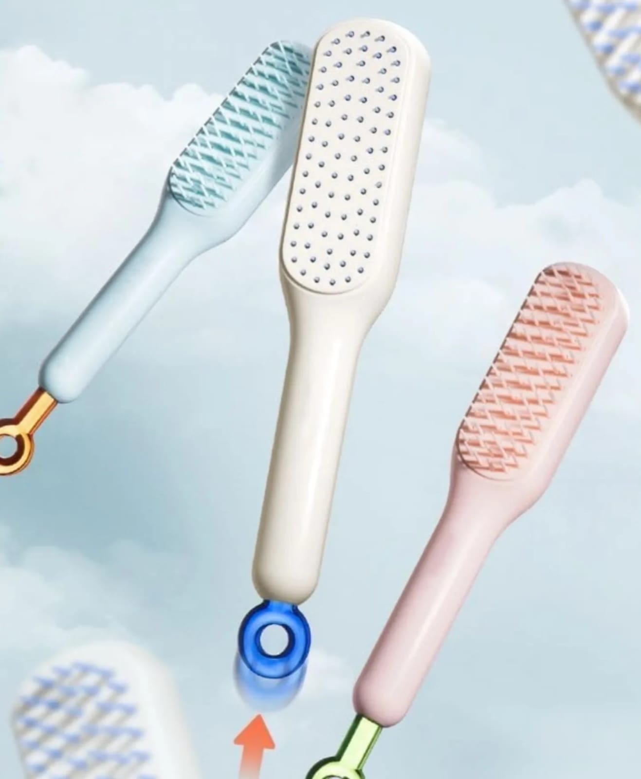 Erasable Retractable Comb