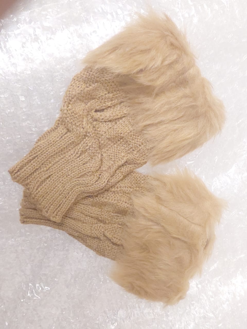 Warmer hand gloves random color