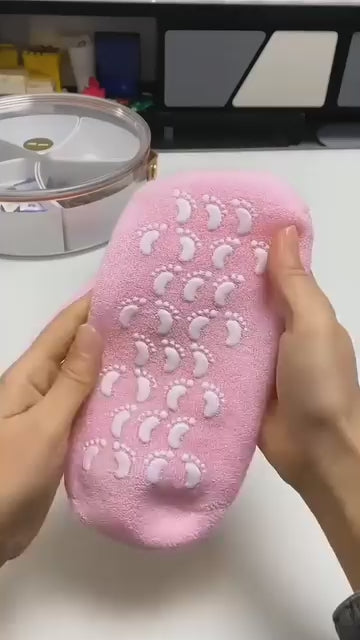 Silicone Gel Moisturizing Ultra-Soft Spa Socks for Repair Dry Cracked Feet and Ankles, Skincare, Spa Moisturizing Gel Socks, Spa Socks for cracked heels, Spa Gel Socks.